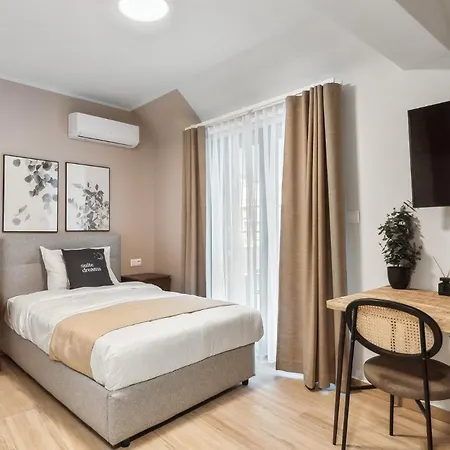 Limehome Athens Solonos City Center 雅典 Room photo
