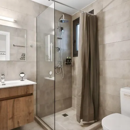Limehome Athens Solonos City Center 雅典 Exterior photo