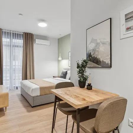 Limehome Athens Solonos City Center 雅典 Exterior photo