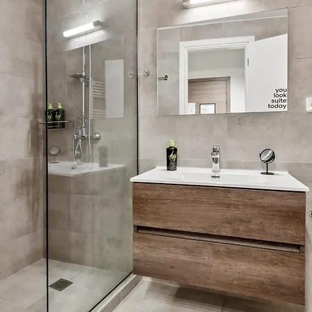 Limehome Athens Solonos City Center 雅典 Exterior photo