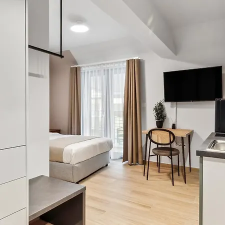 Limehome Athens Solonos City Center 雅典 Room photo