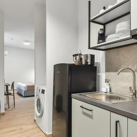 Limehome Athens Solonos City Center 雅典 Room photo