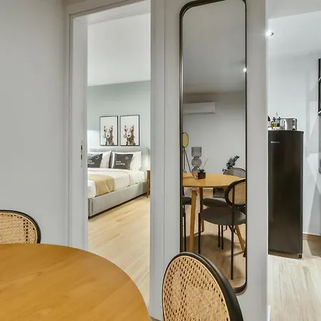 Limehome Athens Solonos City Center 雅典 Room photo
