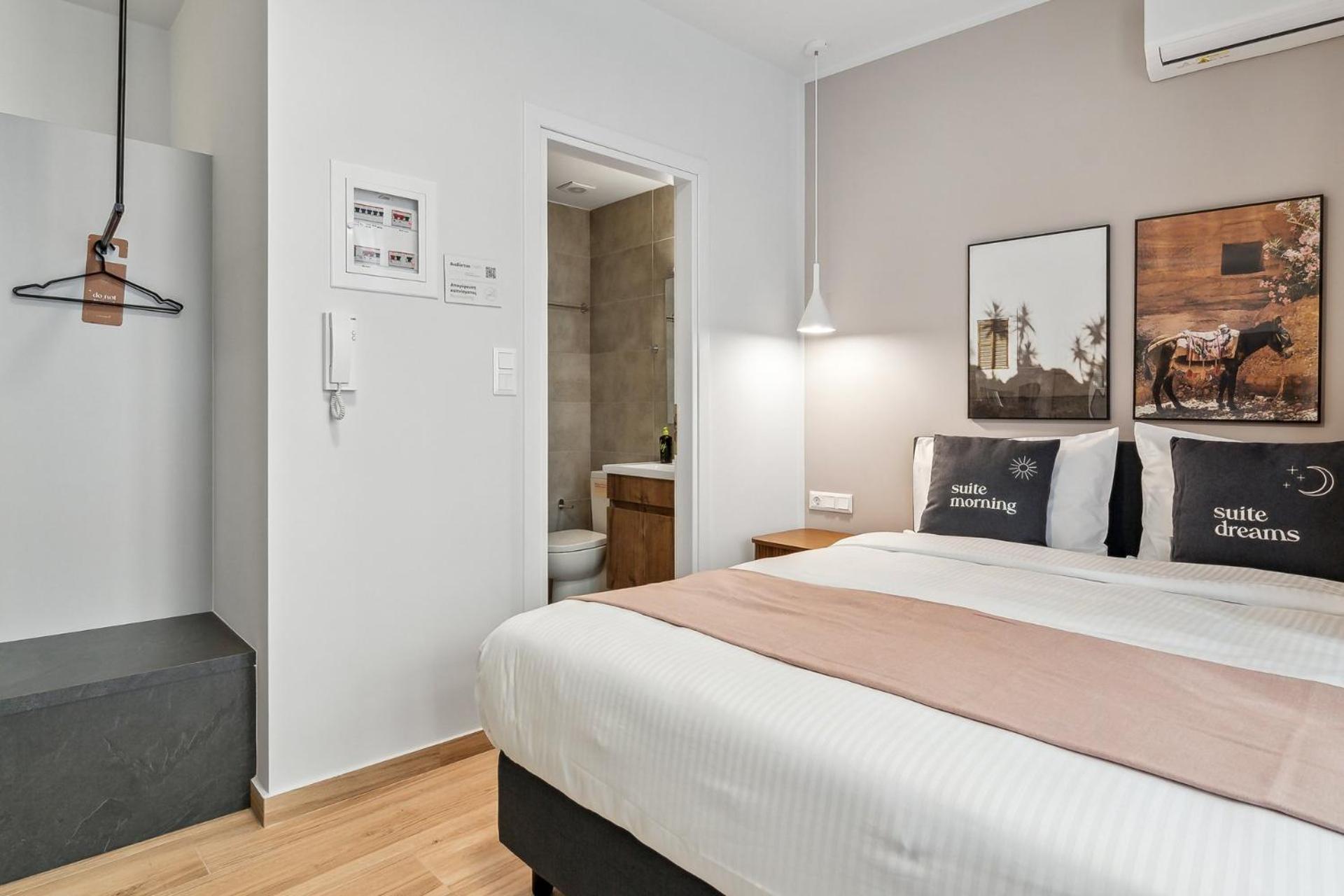 Limehome Solonos Center Apartmán