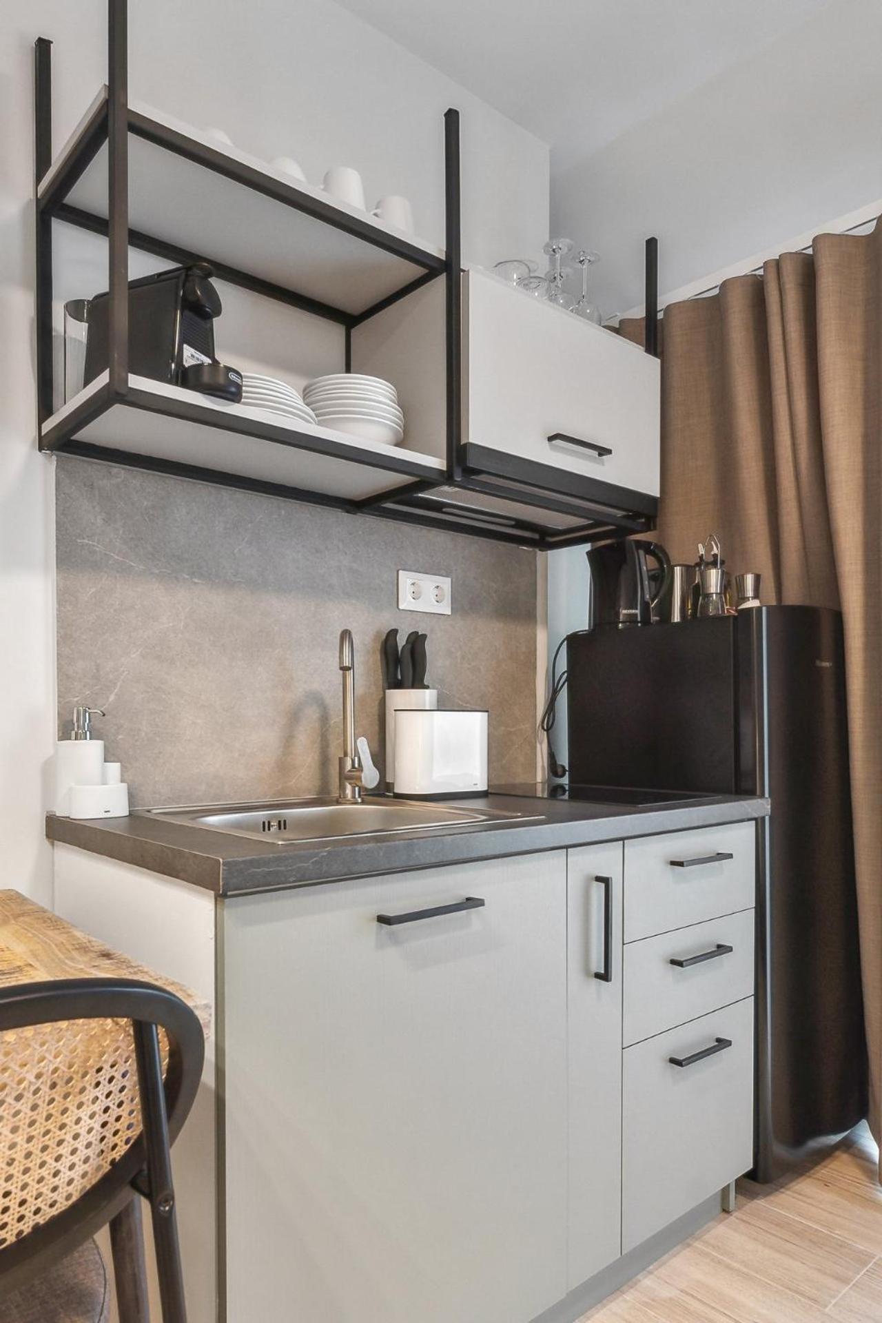 Limehome Solonos Center