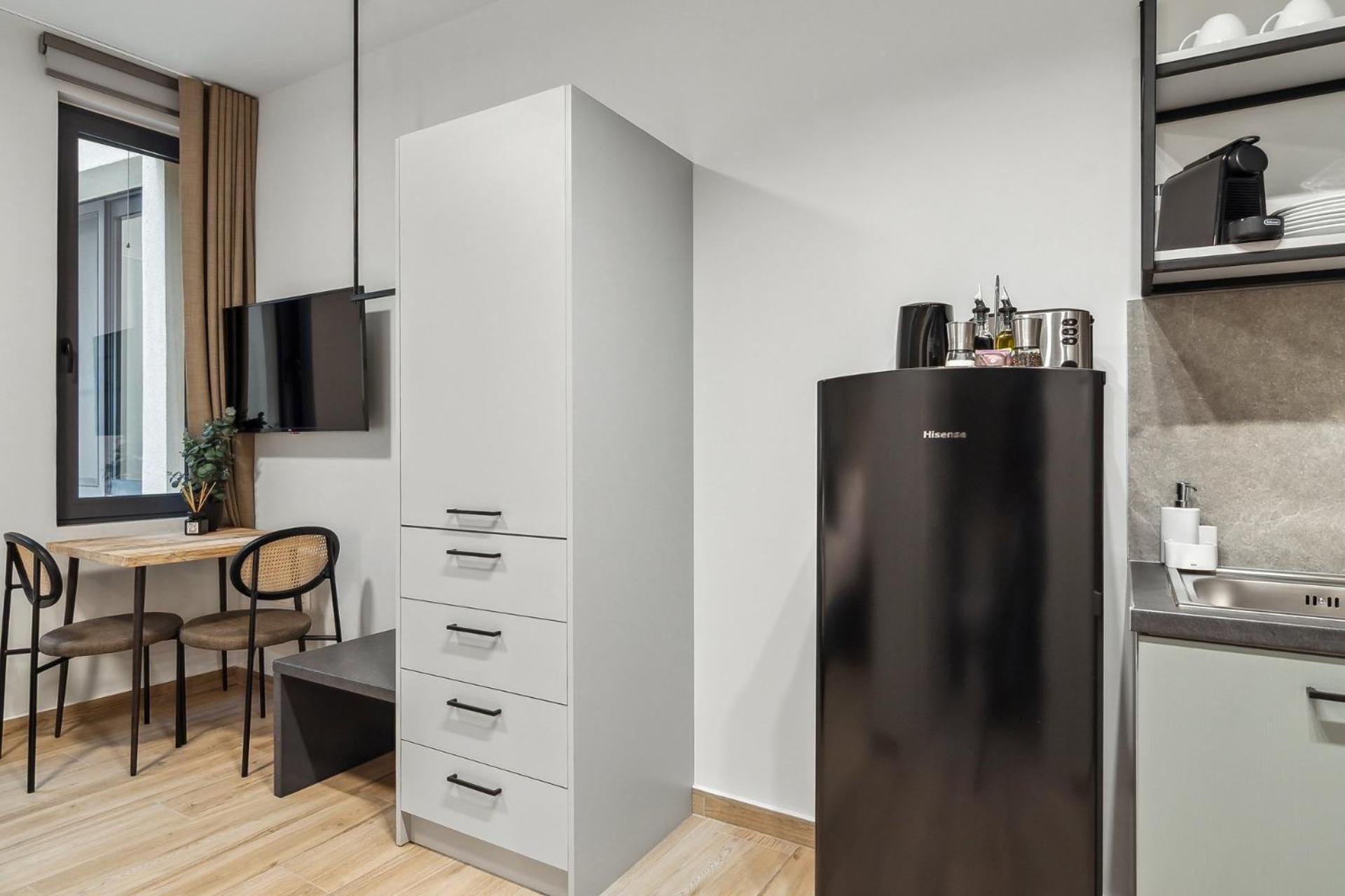 Apartment Limehome Solonos Center *